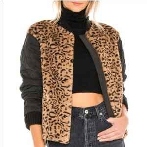 HEARTLOOM Elina Faux Fur Jacket in Leopard